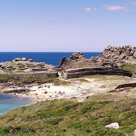 Apartment Casa Con Jardin En Cabo De Cruz, Boiro Castro (A Coruna)