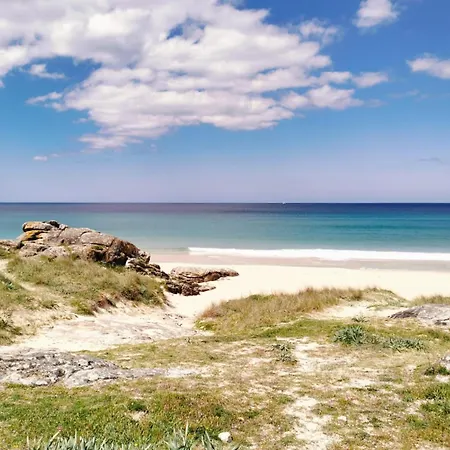 Casa Con Jardin En Cabo De Cruz, Boiro * Castro (A Coruna)