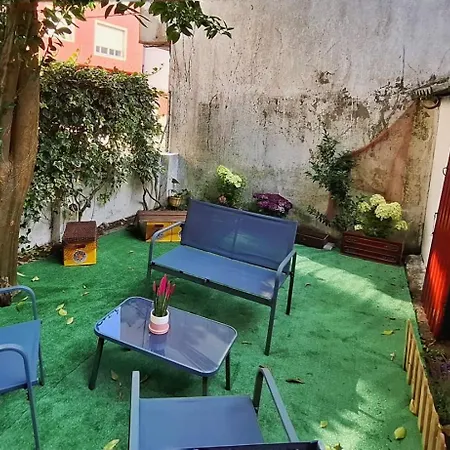 Casa Con Jardin En Cabo De Cruz, Boiro *